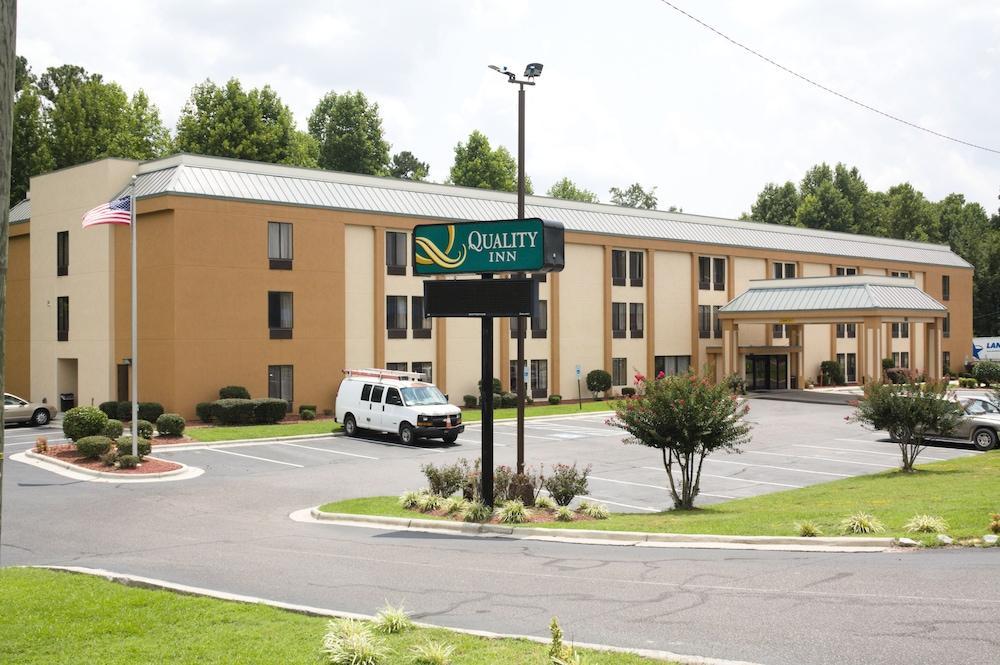 La Quinta & By Wyndham I-95 3*