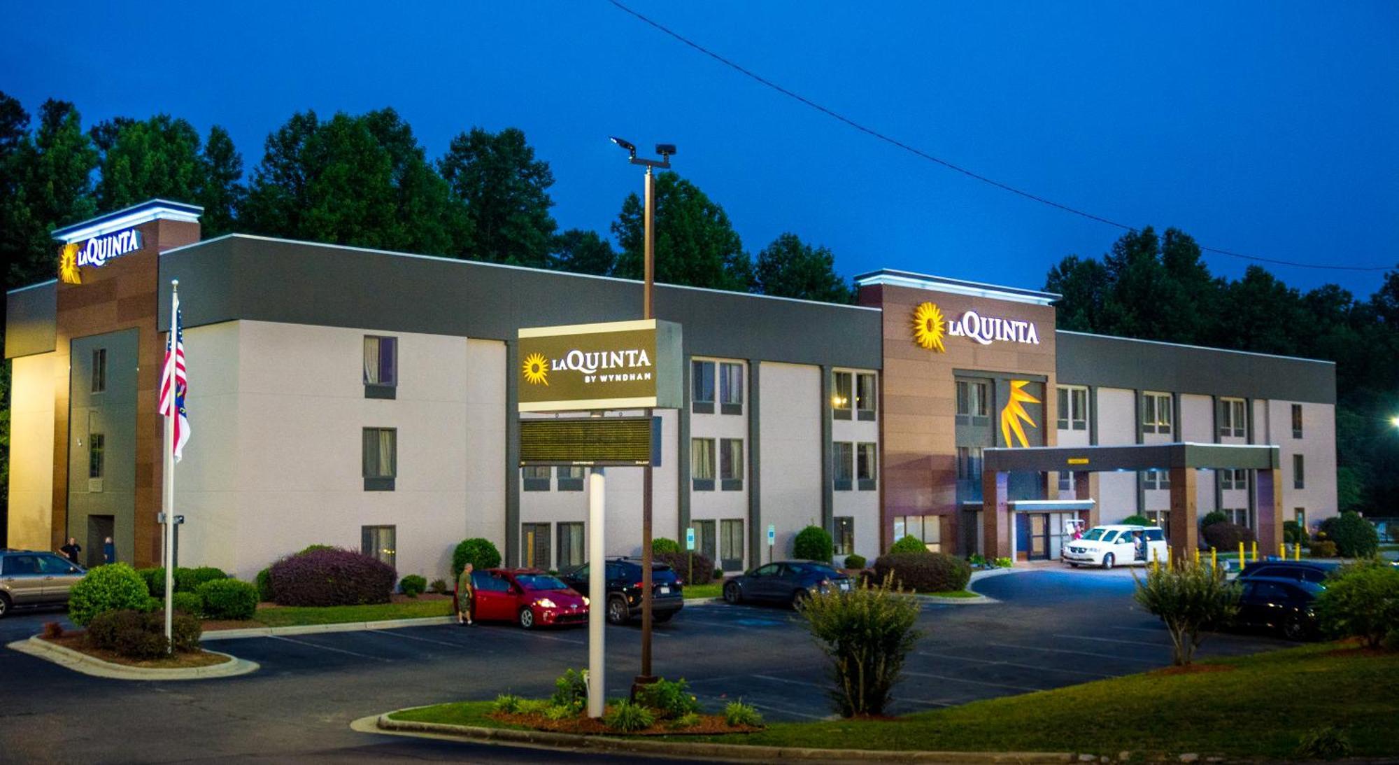 La Quinta & By Wyndham I-95 Hotel